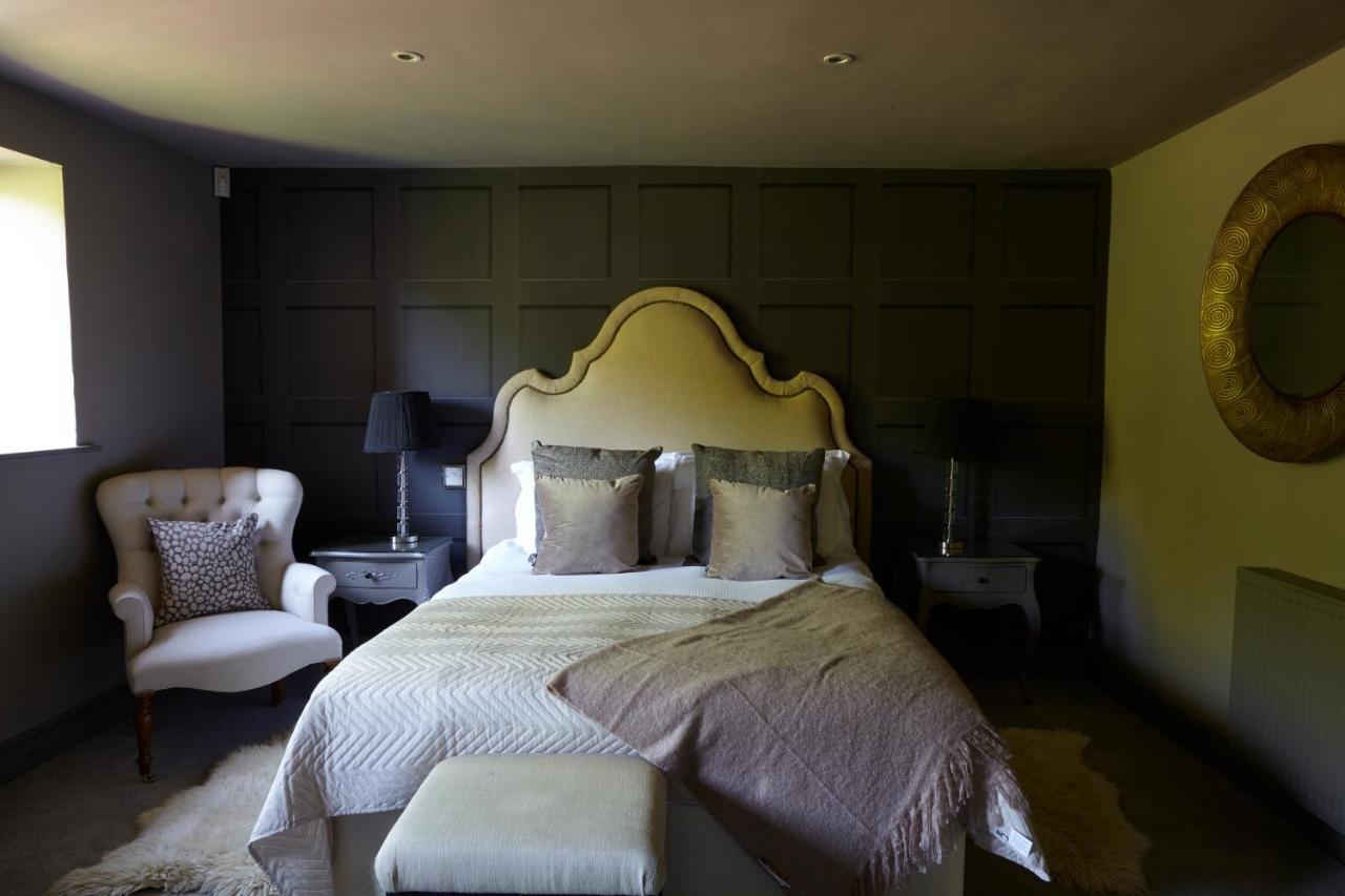 Horse And Groom Moreton-in-Marsh 외부 사진