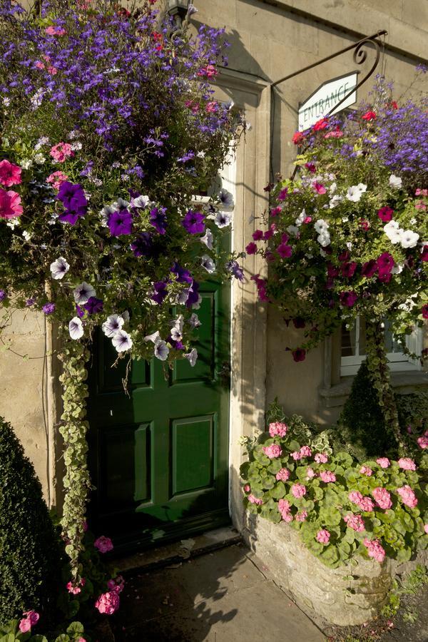Horse And Groom Moreton-in-Marsh 외부 사진