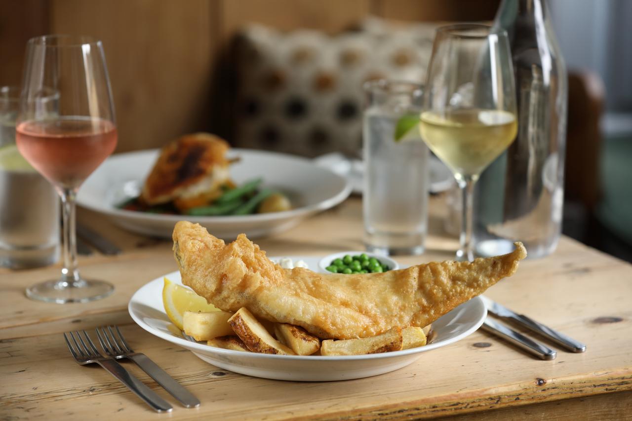 Horse And Groom Moreton-in-Marsh 외부 사진